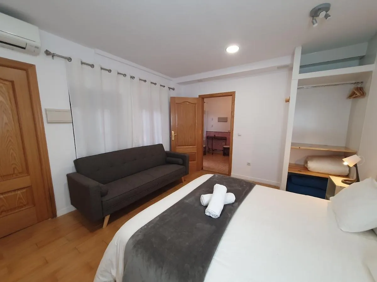 Apartment Toledorooms Estrella Con Azotea En El Casco Spain